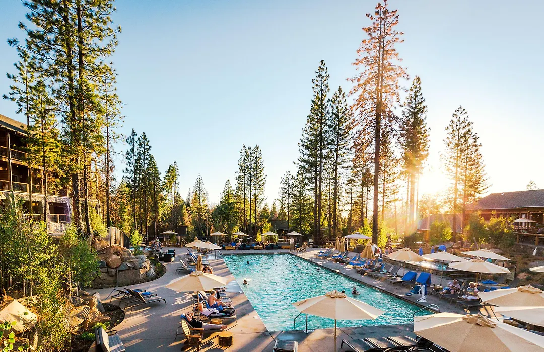 Rush Creek Lodge At Yosemite-1